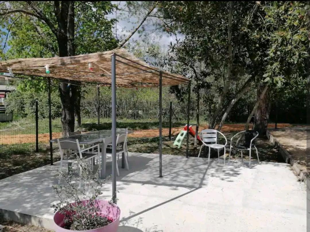 Maison Au Pied Des Cevennes Rousson  Luaran gambar